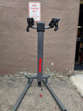 Yakima 2-Bike Hanging 1 1/4" Hitch Rack with Adapter *Needs Straps*