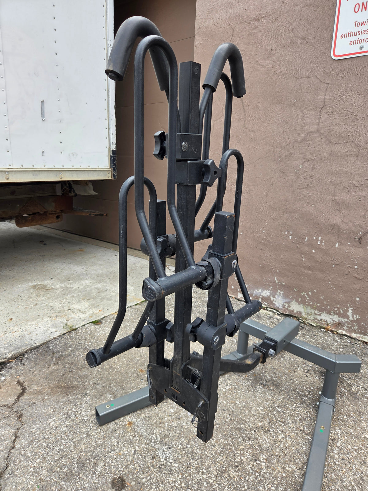 Tray-Style 1 1/4" Hitch Rack with 2" Adapter
