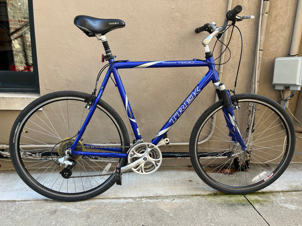 TREK MULTITRACK 7200 BLUE 25"